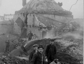 Die Malzfabrik in der Neustadt nach dem Feuer